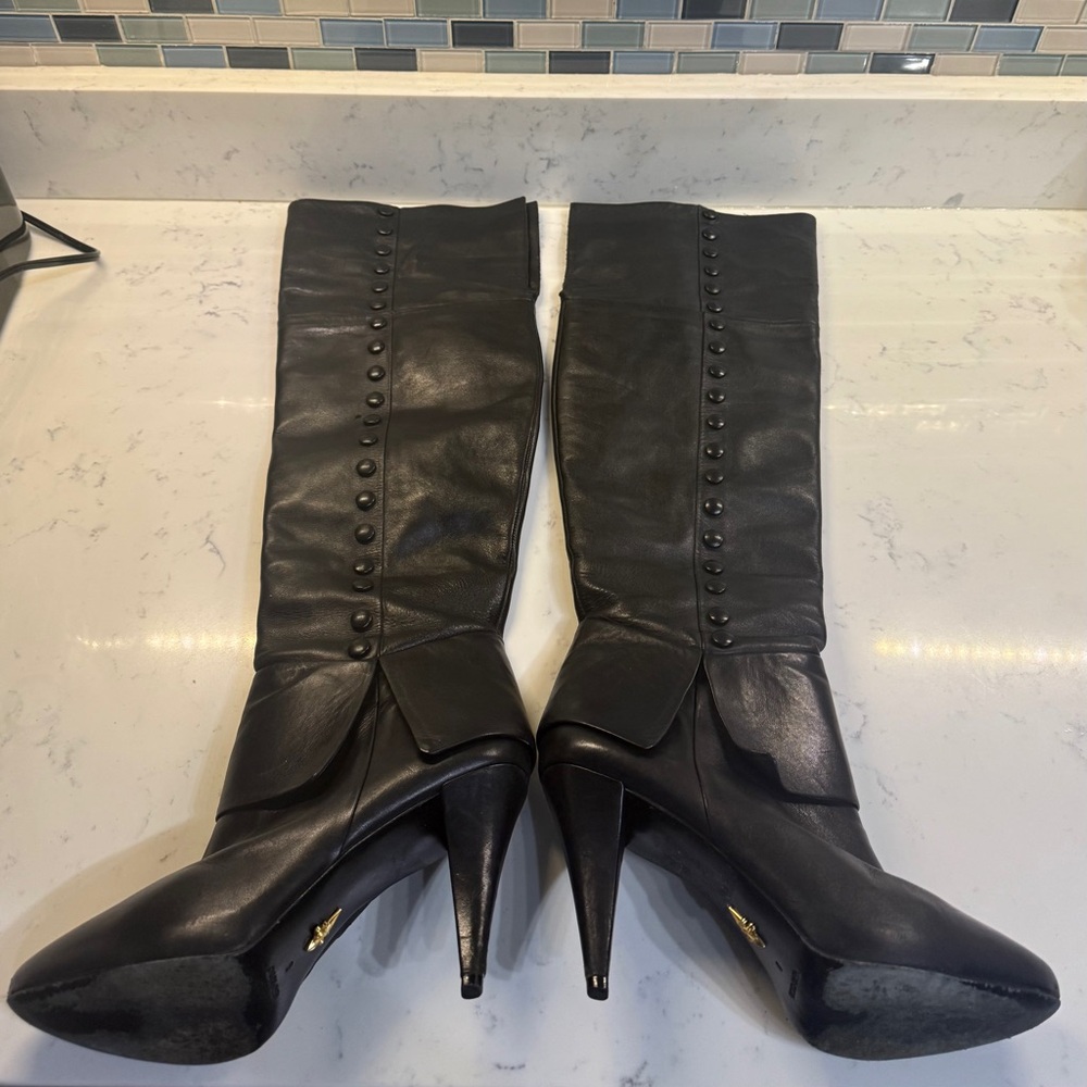 POUR LA VICTOIRE Blk Over the Knee or Cuff High Heel Boots 8 wZippers 4in EUC
